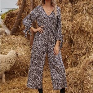 Leopard v neck tie cuff Culotte jumpsuit
